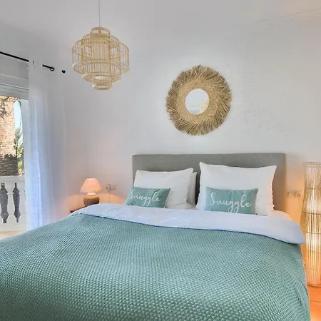 Marquesa Bh By Carlosferien *