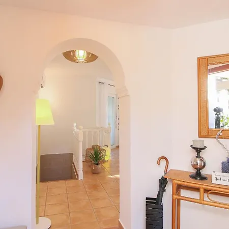 Marquesa Bh By Carlosferien Villa