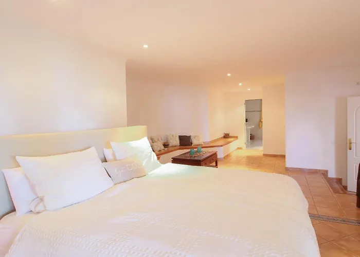 Marquesa Bh By Carlosferien *