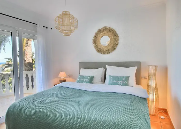 Marquesa Bh By Carlosferien *