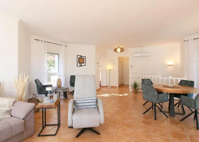 Villa Marquesa Bh By Carlosferien